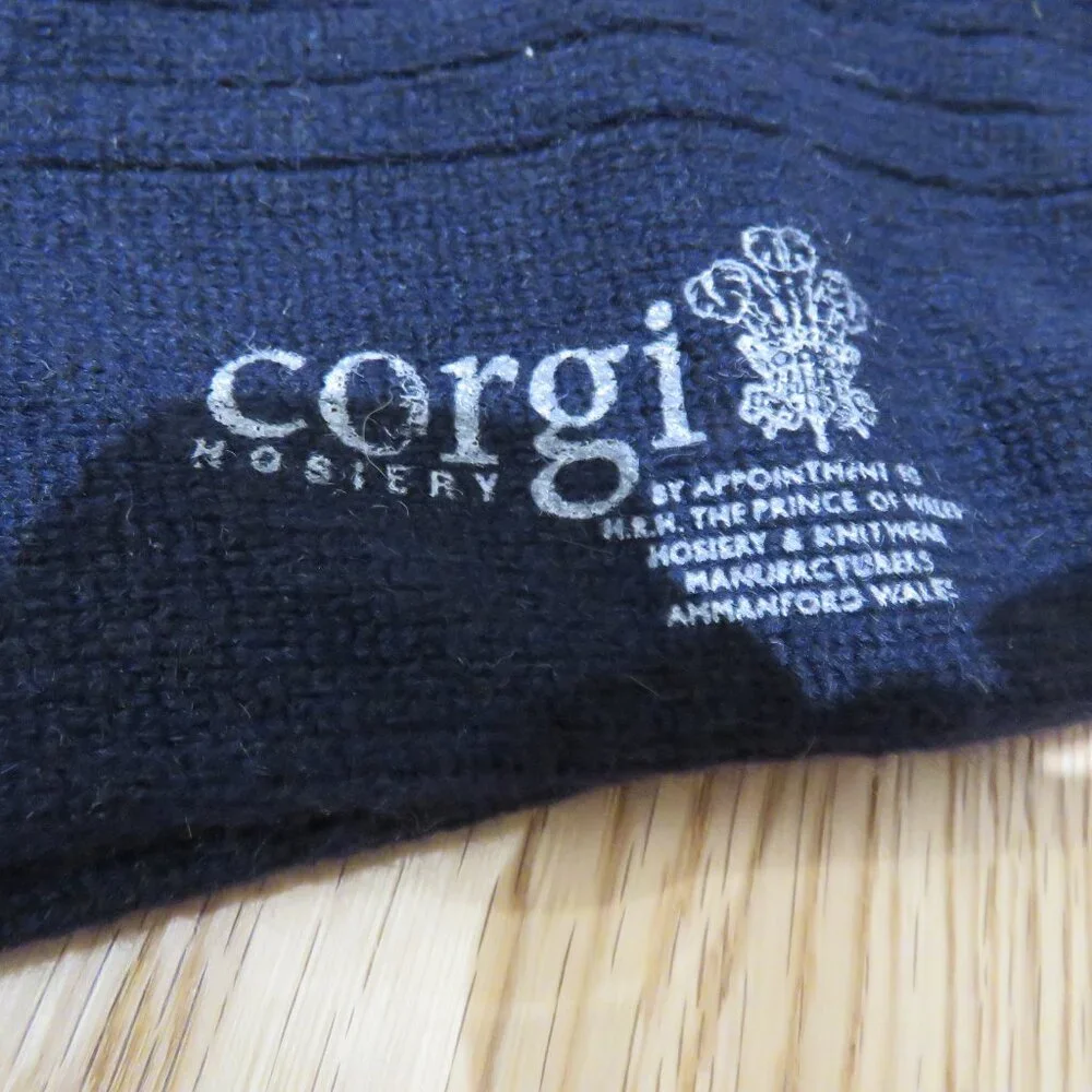 CORGI 100% Cashmere Ribbed Luxury House Socks in Navy Pink - Size Large NWT